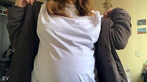 Hairy Pregnant Latina Teen Masturbates During Erotic Massage