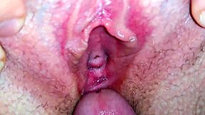 oh man these best cumshots n masturbation with wet pussy n dick... gozando!