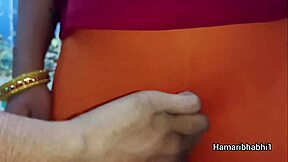 Indian Housewife's Big Ass Tempts Huge Cock In Desi Chudai