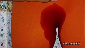 Indian Housewife's Big Ass Tempts Huge Cock In Desi Chudai
