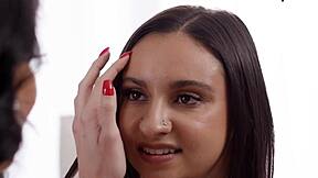 caught stepmom masturbating, time for sexy ai mode 😏👅