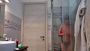 gostosa teen shower masturbation latina blonde bathing