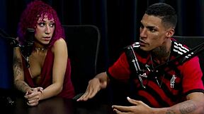 pau pequeno ruim chupar tiffany carioca sheer red cuckold small cock pov