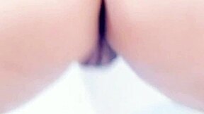 innocent teen babe rebolando wet in bath showing tight pussy and ass