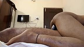 AUNTY'S CLOSEUP PUSSY POUNDING!