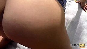 hey arrogant susan ayn wanna get all holes filled in public pickup? 😏💦