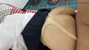 PADRASTRO Clava VERGA en Coño TIGHT de HIJASTRA Petite Latina!