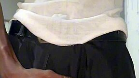 thug teen strokin' that huge bbc... 💦🍆 damn country boy!