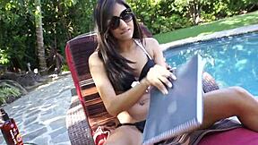 Brooklyn Lee Kathia Nobili Blonde Secretaries Suck Boss