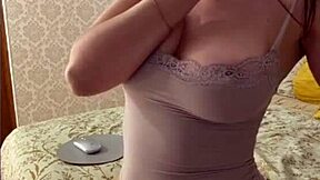 i watch my stepmom fingering her wet pussy secretly