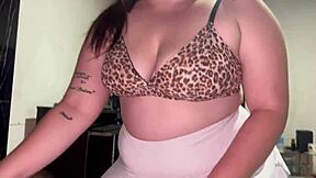 My Bbw Sister In Law Offers Me Her Huge Tits And Ass After Folding My Clothes