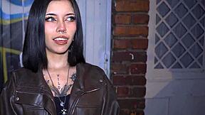 I can fix her goth girl meets her ex