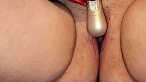 I jerk off while neighbor secretly watches