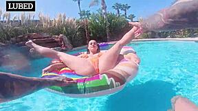 Spinner slut gets her guts crushed outdoors