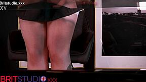 Teen student in stockings does feet joi