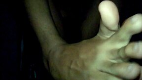 Enseñando mis pies fetiche danifeetxxx