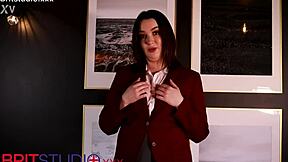 Teen student in stockings does feet joi
