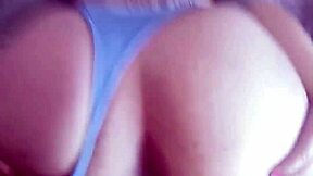 me encanta que me follen mi culo gordo en ropa interior