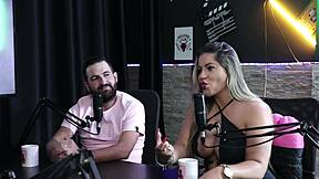 Sofreram preconceitos e quando estao com tesao fazem videos amadores seu casamento nao durou e no reality show