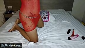 Horny asian teen with big ass fucks herself hard
