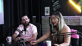Sofreram preconceitos e quando estao com tesao fazem videos amadores seu casamento nao durou e no reality show