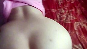 tremenda culona loves getting fucked doggystyle at home