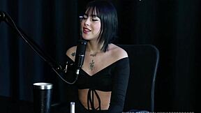 Ariane kimiko does preliminares with bia hot?