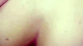 Sexo anal con mi hermanastra cuando mi padrastro no esta en casa