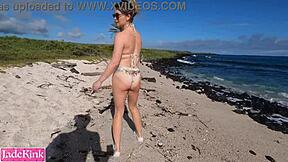 girlfriend gets nude on public beach