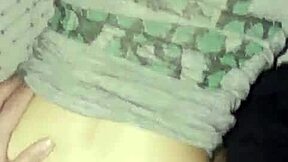 Sexo anal con mi hermanastra cuando mi padrastro no esta en casa