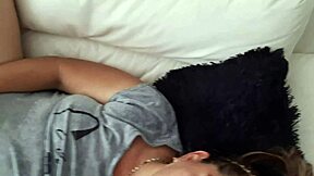 touching and sucking a delicious mature pussy