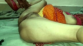 plumber gets paid with housewife sex in hindi