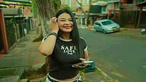 buscando chicas para fotografiar y quiza algo mas consegui a esta petite 18+ de linda cara
