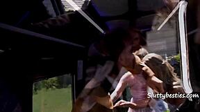 three girls steal regina georges boyfriend