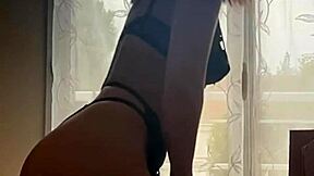 18yo latina opens virgin pussy