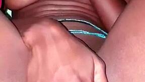 sa chatte degouline squirt