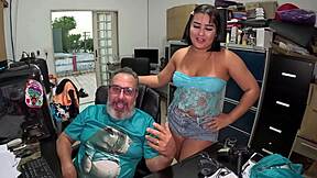 binho ted tests novinha in bathroom before scene