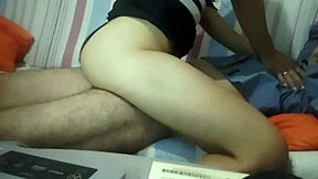 she loves showing off for the camera completo no sheer