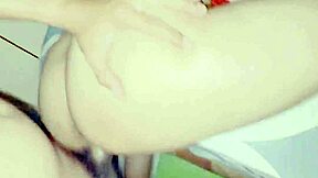 Tergoda Rayuan Kakak Iparku Sendiri