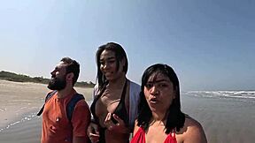 fode cast a trans baianinha venho pra fuder na praia ao ar livre com o casal mattos