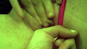 carmen masturbating her pussy with fingers