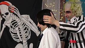 Feeling the stepsisters' hex with pussy juice.