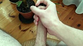 young solo babe masturbates to huge cum on bed 😏