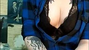 Stunning young babe edges her friend’s cock with lipstick fetish play