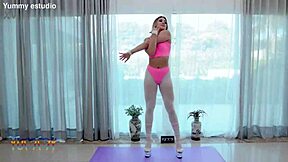 Brazilian Gym Trainer Gabily Castro Takes Intense Double Penetration