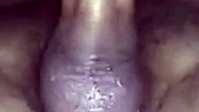 Novinha rides friend, switches from pussy to ass, he cums in her ass.