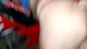 Adik ipar mabuk buka kaki untuk kongkek jalan awam