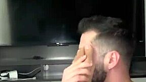 i love suckin that huge brazilian cock