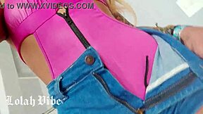 latina housewife gets ass worshiped and gaped