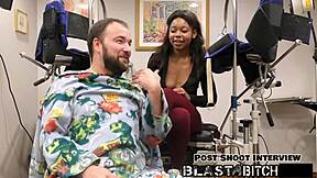 Minnie Rose's pussy overflows with cum after toy play